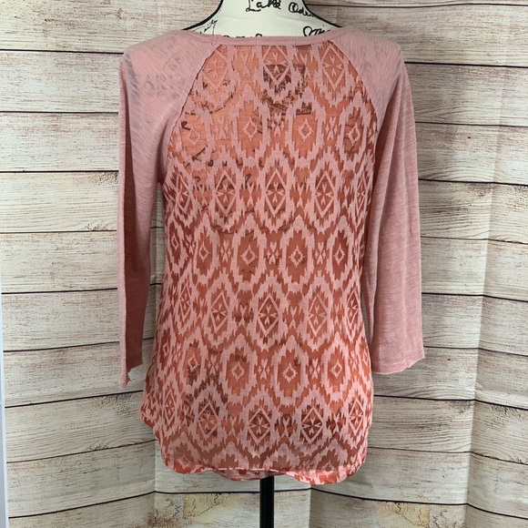 Maurice Pink Lace 3/4 Sleeve Crew Neck - Picture 2 of 5